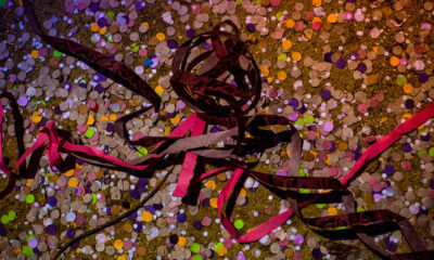 Confetes e serpentinas