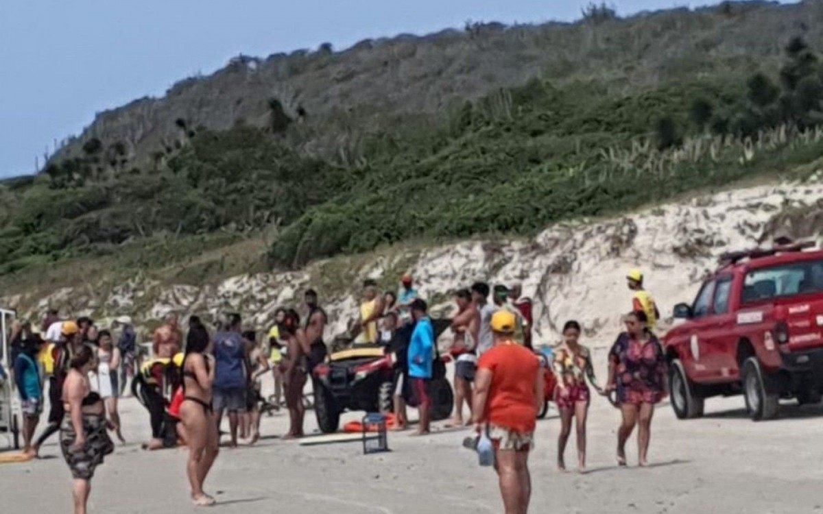 Três homens morrem afogados em praia de Cabo Frio