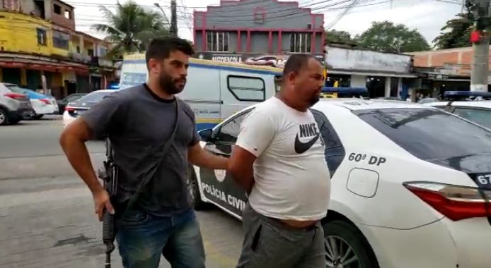 Grupo é torturado por criminosos após caírem em golpe na Baixada Fluminense