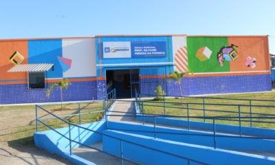 Escola Municipal Professor Gilvanei Pereira da Fonseca em Queimados, na Baixada Fluminense