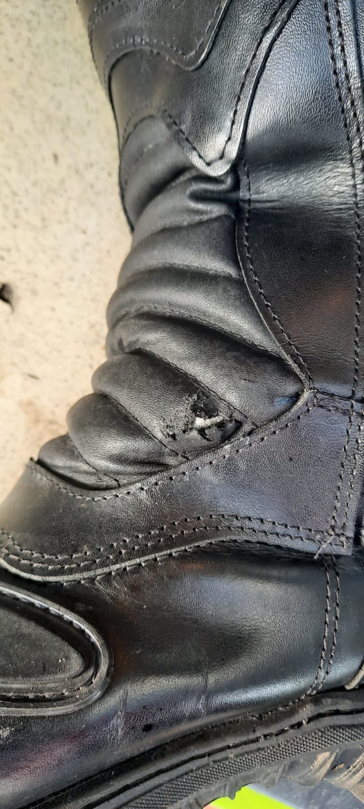 Enfermeiro do SAMU é baleado no momento em que iria atender uma ocorrência