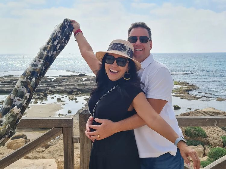 Eyshila e o marido Odilon Santos