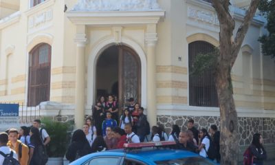 Ameaça de ataque assusta alunos de escola em Niterói
