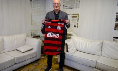 Dorival Júnior teve o nome publicado no BID da CBF e poderá fazer a sua estreia pelo Flamengo, no jogo deste sábado (11), contra o Internacional