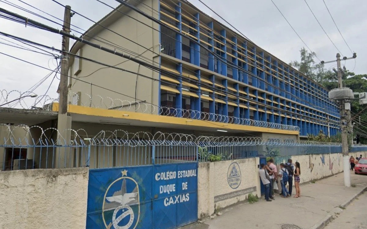 Polícia investiga ato análogo ao crime estupro contra menina de 12 anos em escola da Baixada