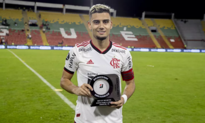 Andreas Pereira se despediu do Flamengo na última quarta-feira