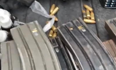 carregadores de fuzil apreendidos no Morro do Dezoito, em Água Santa