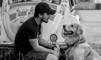 influenciador e cachorro que sofreram acidente nos eua