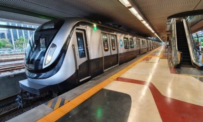 trem do metrô na estação Cidade Nova