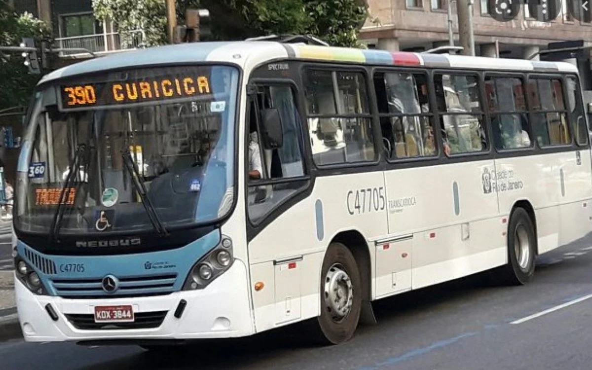 Ônibus municipal, linha 390