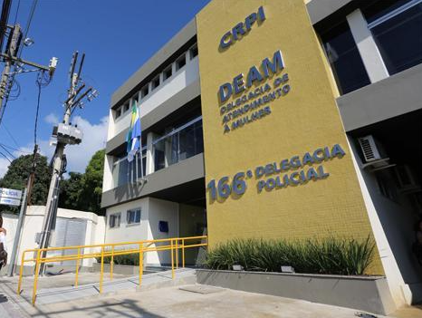 DEAM de Angra dos Reis.