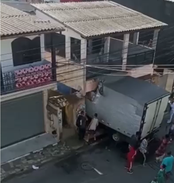 caminhão desgovernado