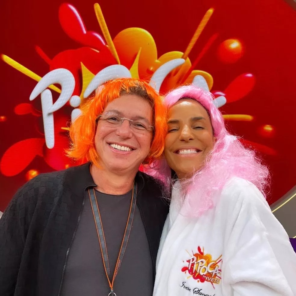 Ivete Sangalo e Boninho nos bastidores