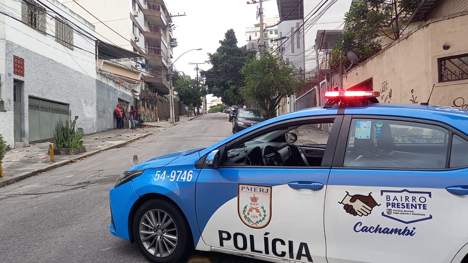Motorista é baleado no pescoço durante assalto na Zona Norte do Rio