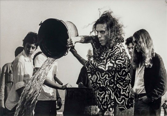 Exposição 'Órbita Hélio' faz temporada no Centro do Rio