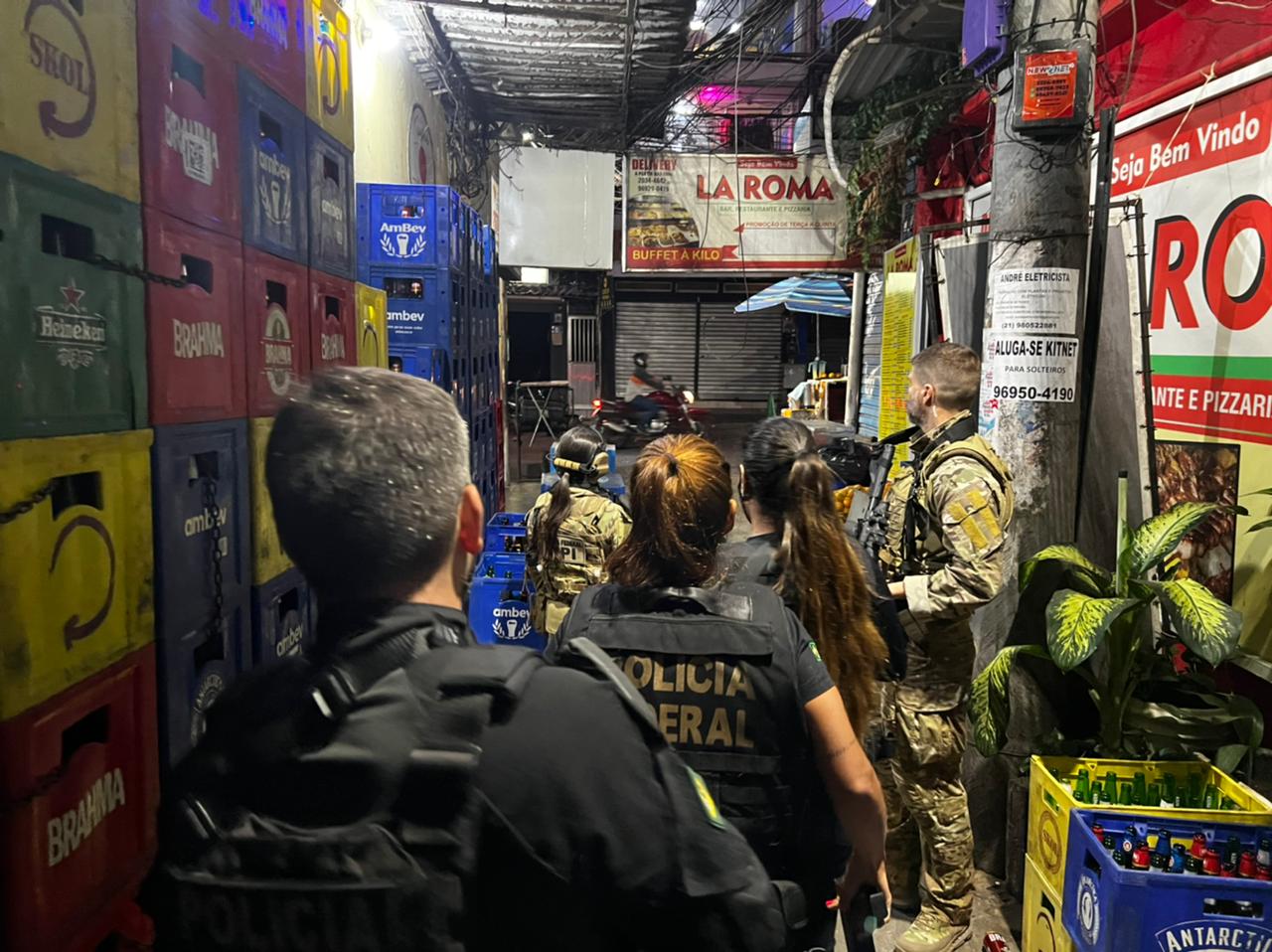 Polícia Federal realiza operação na Rocinha