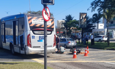 acidente moto e brt no Recreio, próximo à estação Guiomar Novaes