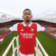 Atacante assinou com os Gunners até 2027