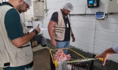 Fiscalização em mercado em Niterói