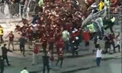Invasão dos torcedores do Flamengo no Maracanã