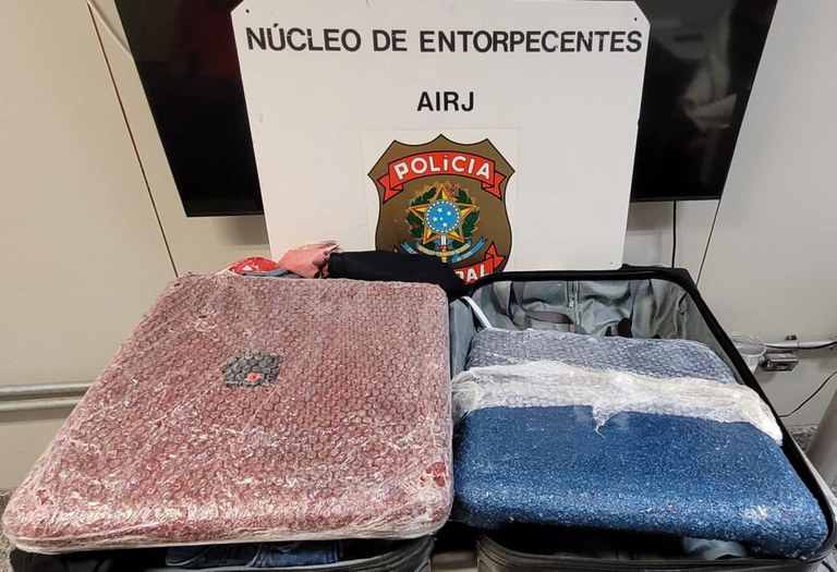 Mulher presa com cocaína no Galeão