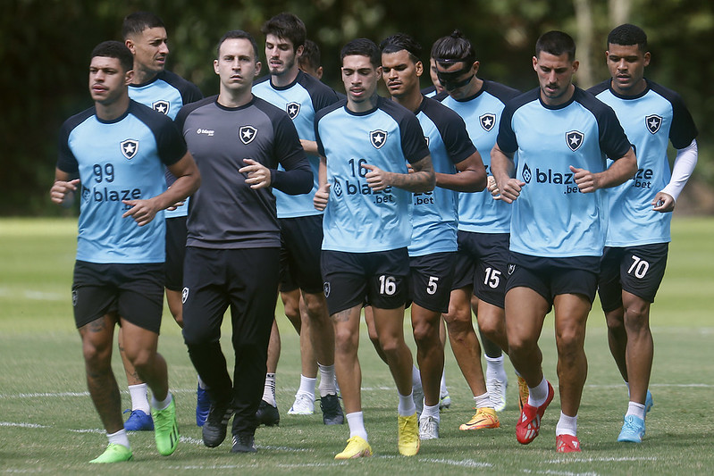 Treino do Botafogo no Espaco Lonier