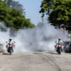 Semanalmente, locais estão sendo visitados pelas equipes das motofogs e fumacês, que pulverizam o inseticida no ar