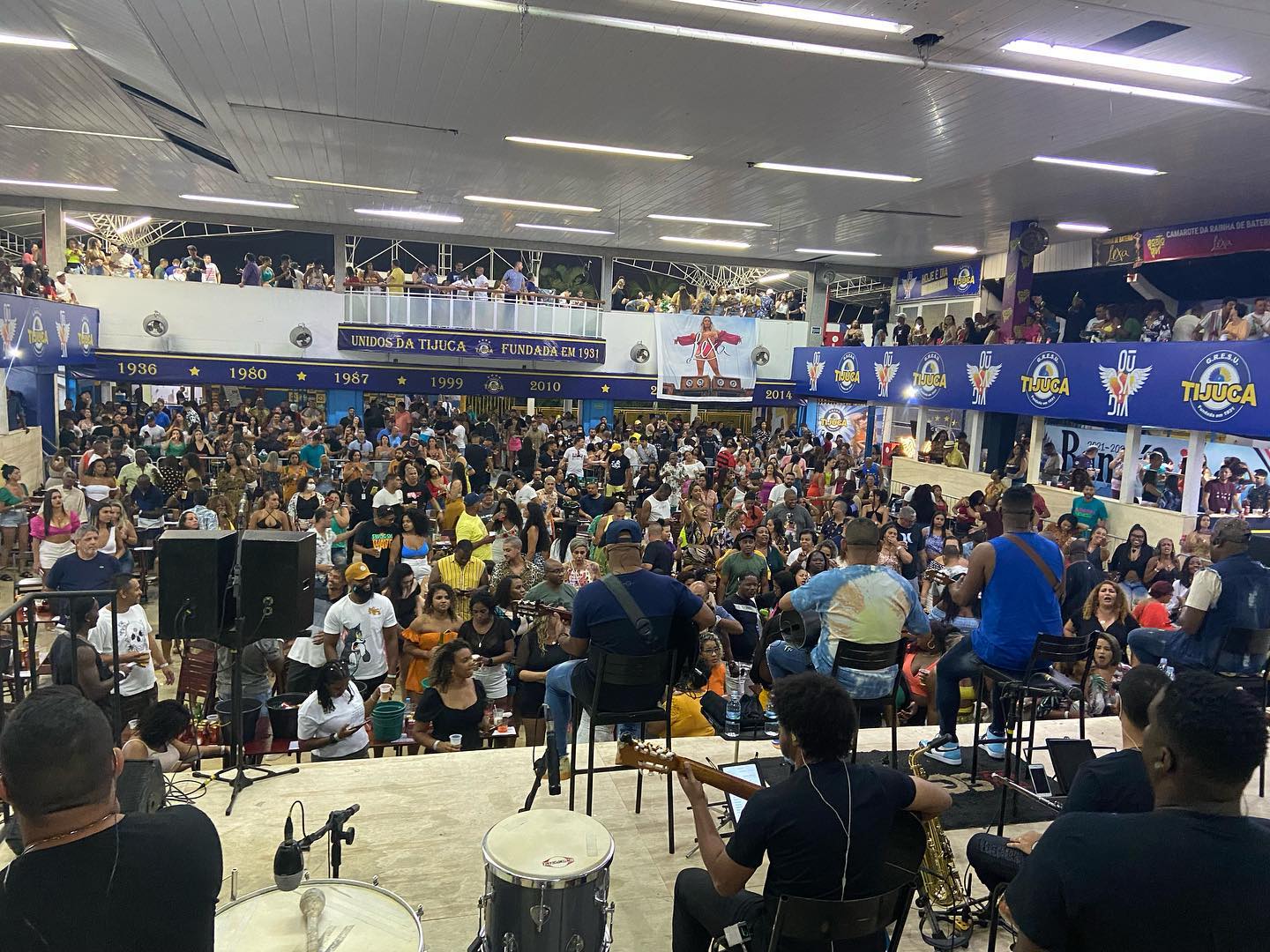 Público quadra Unidos da Tijuca