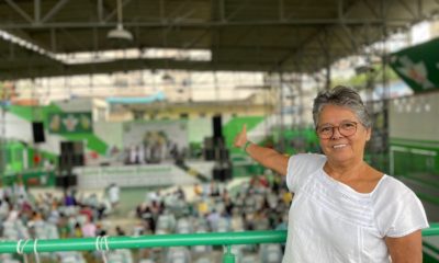 Vítima de preconceito na infância pelo laço familiar com Lampião - Virgulino Ferreira da Silva, visita quadra da Imperatriz