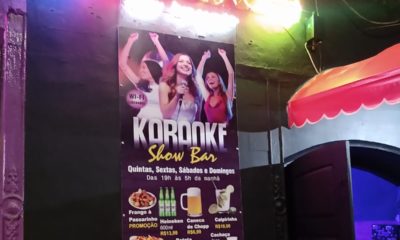 Com ingresso barato, bar com karaokê vira novo point na Lapa