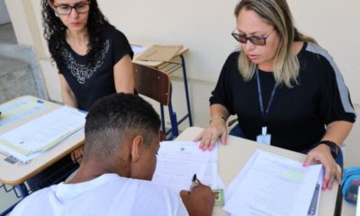 SEAP faz registros de certidões de nascimento de detentos no Complexo de Gericinó (Foto: Divulgação)