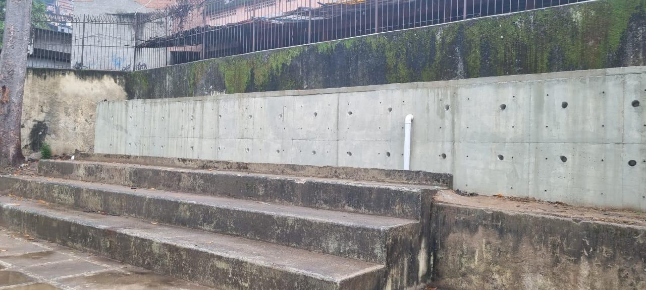 Obra de contenção em Vila Isabel