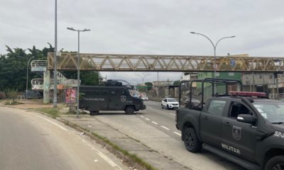 Operação foi encerrada após quase 12 horas no Complexo da Maré. Equipes reforçam o policiamento nas vias expressas.