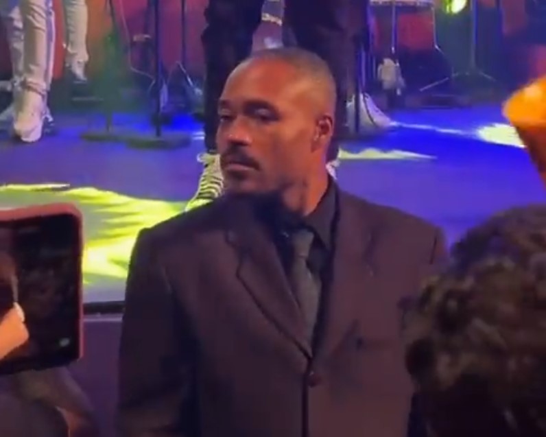 Segurança viraliza ao curtir show de Ludmilla