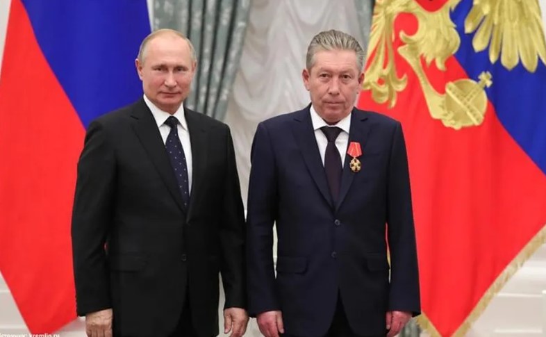 Vladimir Putin e Ravil Maganov