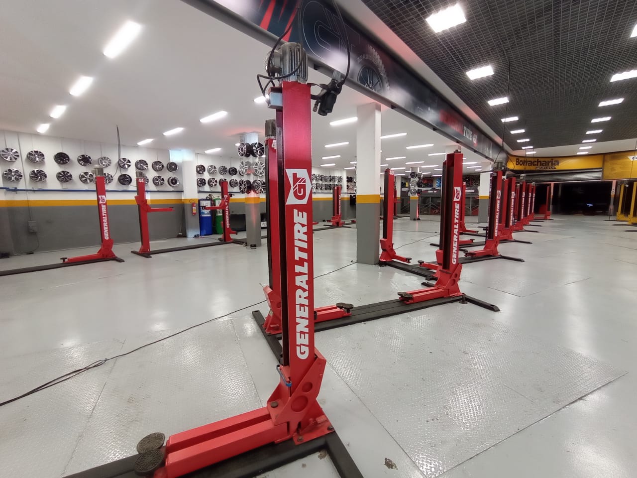 Centro Automotivo Full Pneus