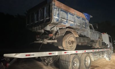 caminhão de combustível