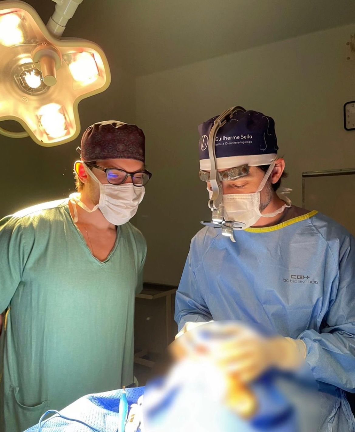 Reuniões por vídeo fazem número de rinoplastia aumentar nos consultórios