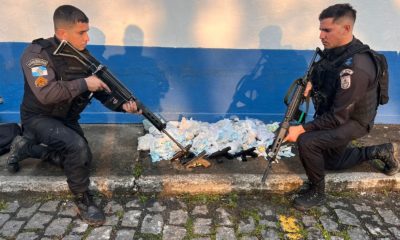 Drogas apreendidas na Vila Kennedy