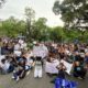 Manifestação em frente ao Hospital quinta D'or (Foto: Tatiana Campbell / Super Rádio Tupi)