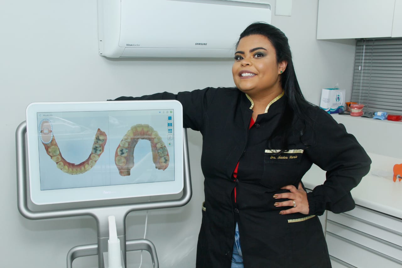 É preciso abandonar tratamentos odontológicos durante a gravidez? Dentista explica