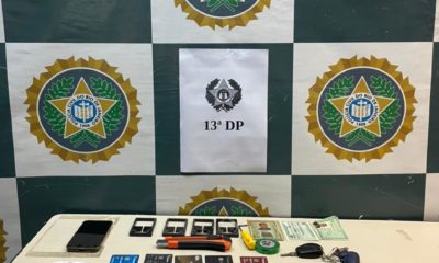 cartoes-carteiras-e-celulares-apreendidos-durante-acao-em-agencia-bancaria-em-Copacabana