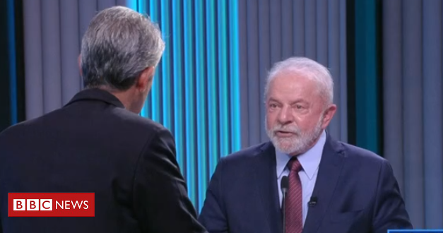 Felipe D'Ávila pergunta a Lula sobre Cotas raciais