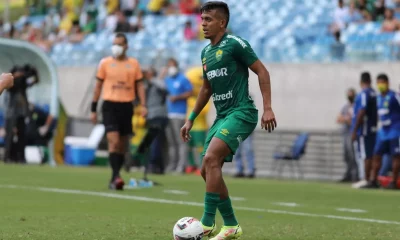 Igor Cariús em ação pelo time do Cuiabá