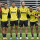Jogadores do Flamengo posam para foto após o treino