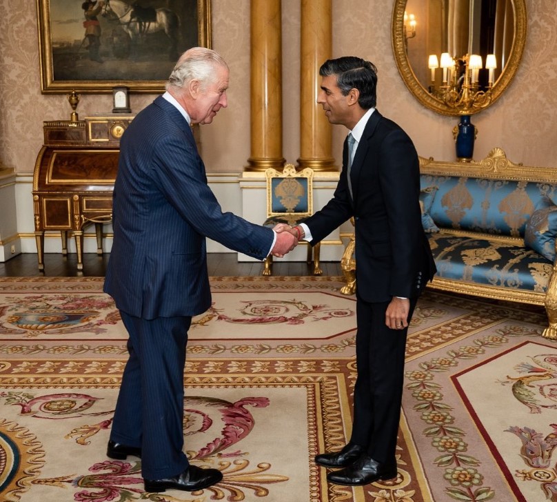 Rishi Sunak e rei Charles III