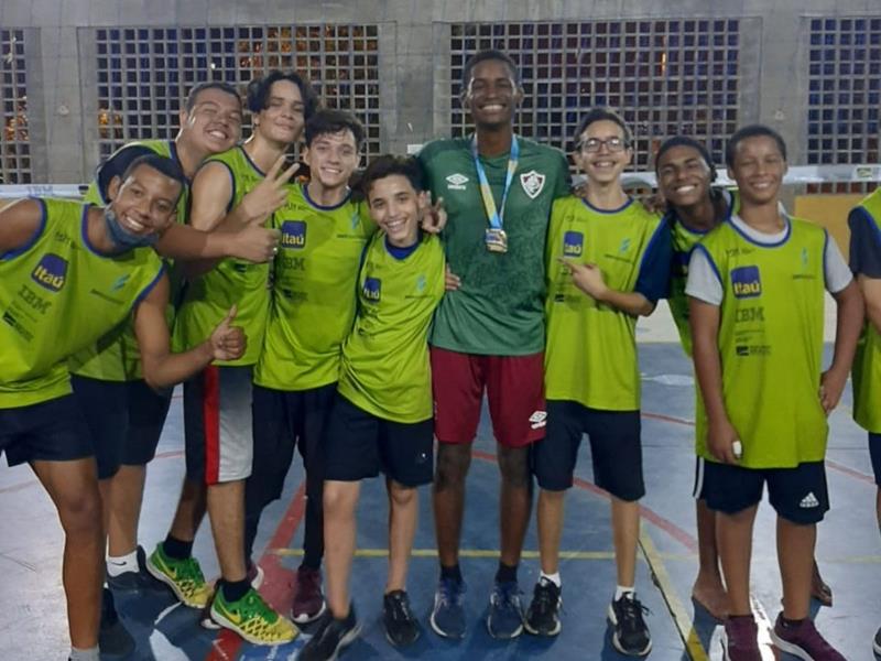 Alunos de projeto social entram para equipes do Fluminense e Tijuca Tênis Clube