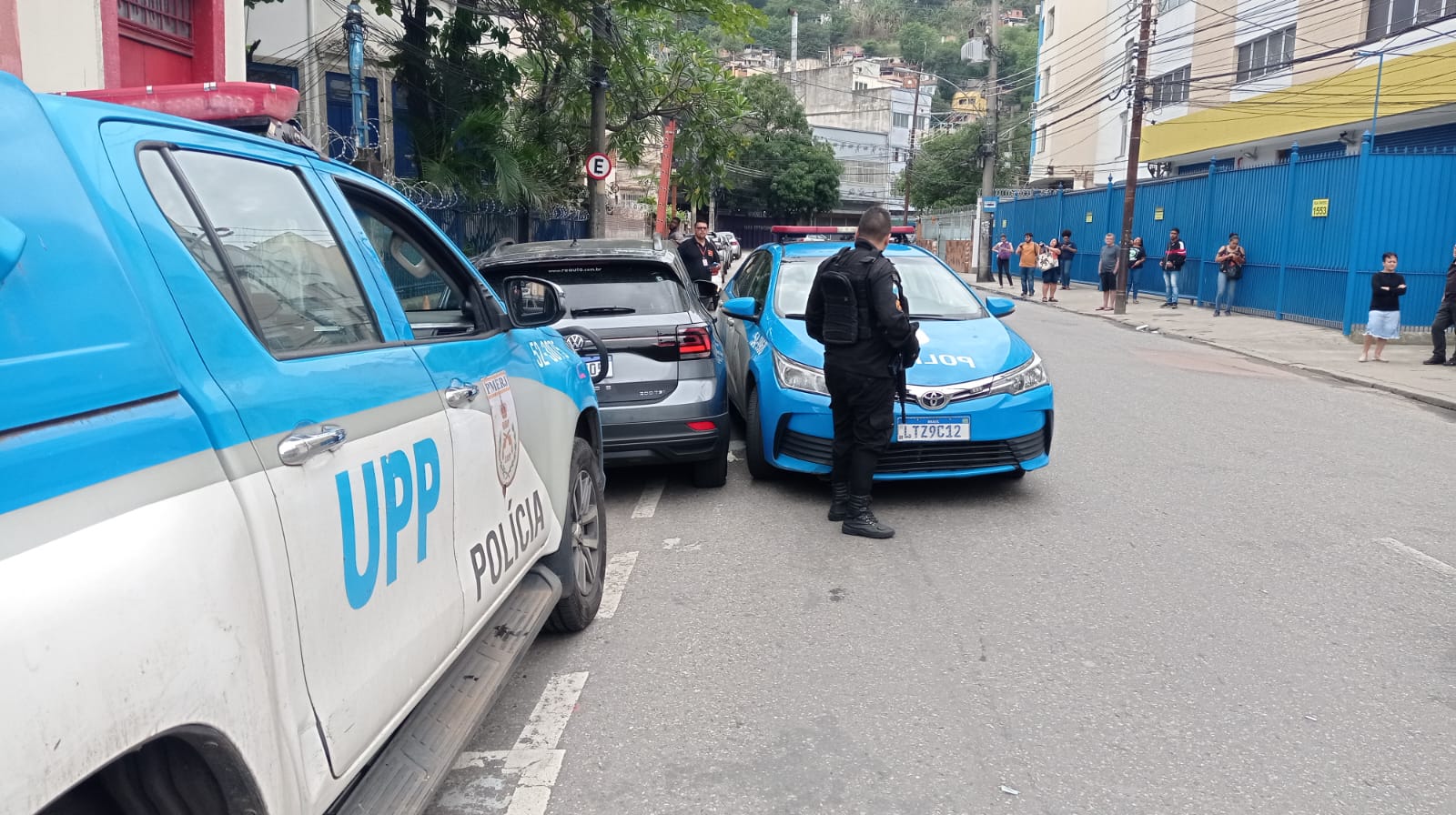 Bandido é morto e outro fica ferido no Rio Comprido