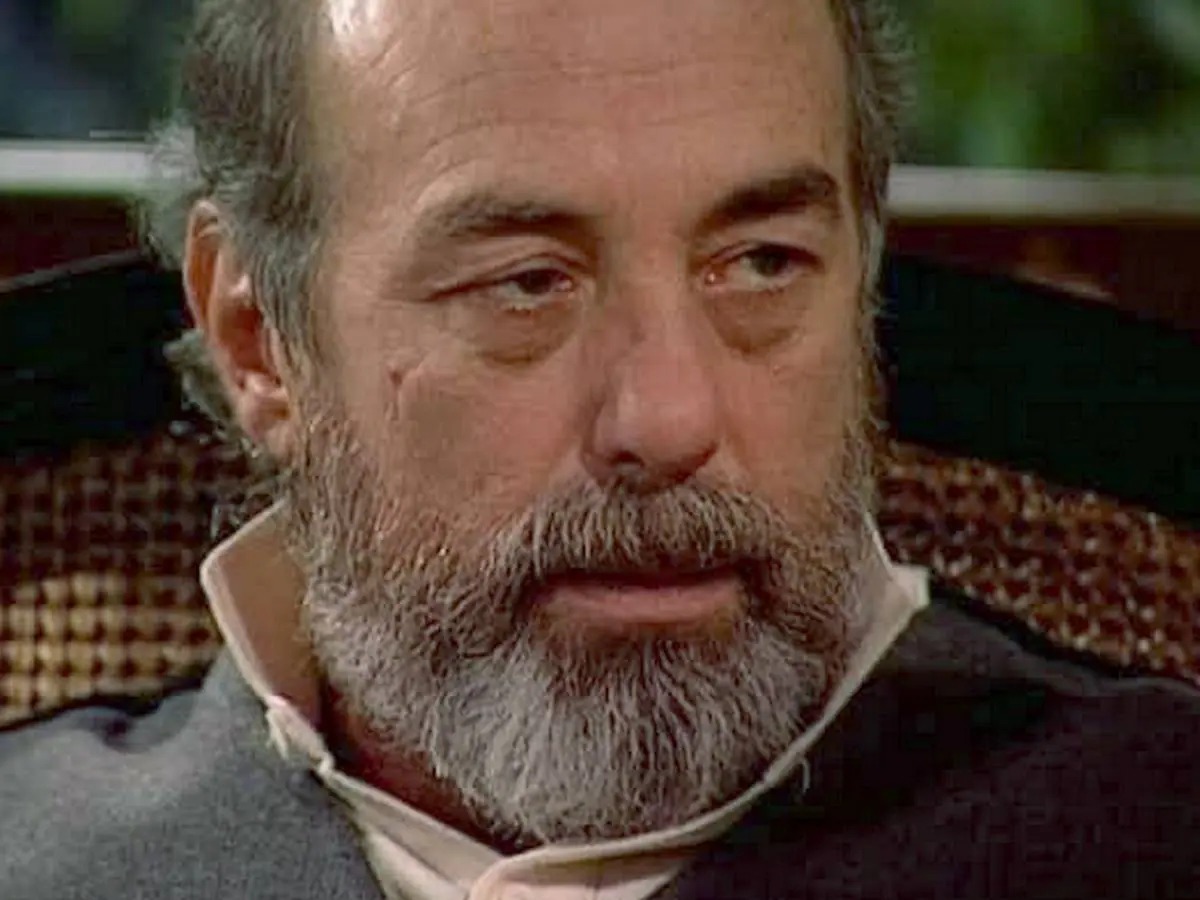 Mário César Camargo