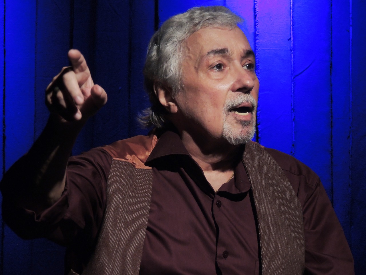 Pedro Paulo Rangel volta com o 'Ator e o Lobo' no Teatro Laura Alvim, em Ipanema